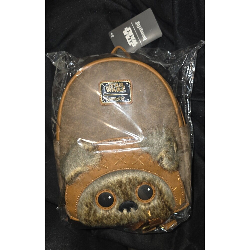 NWT loungefly Disney star wars ewok wicket fuzzy furry mini backpack bookbag bag